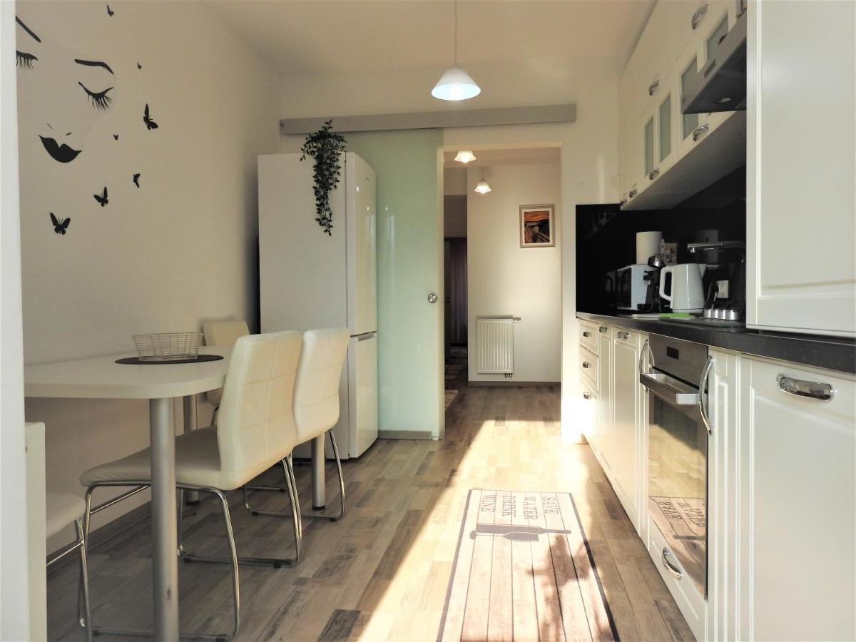 Trust Apartaments 2 Braşov Esterno foto