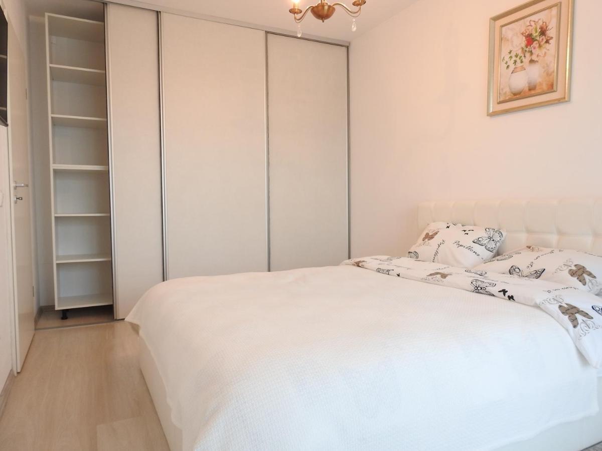 Trust Apartaments 2 Braşov Esterno foto