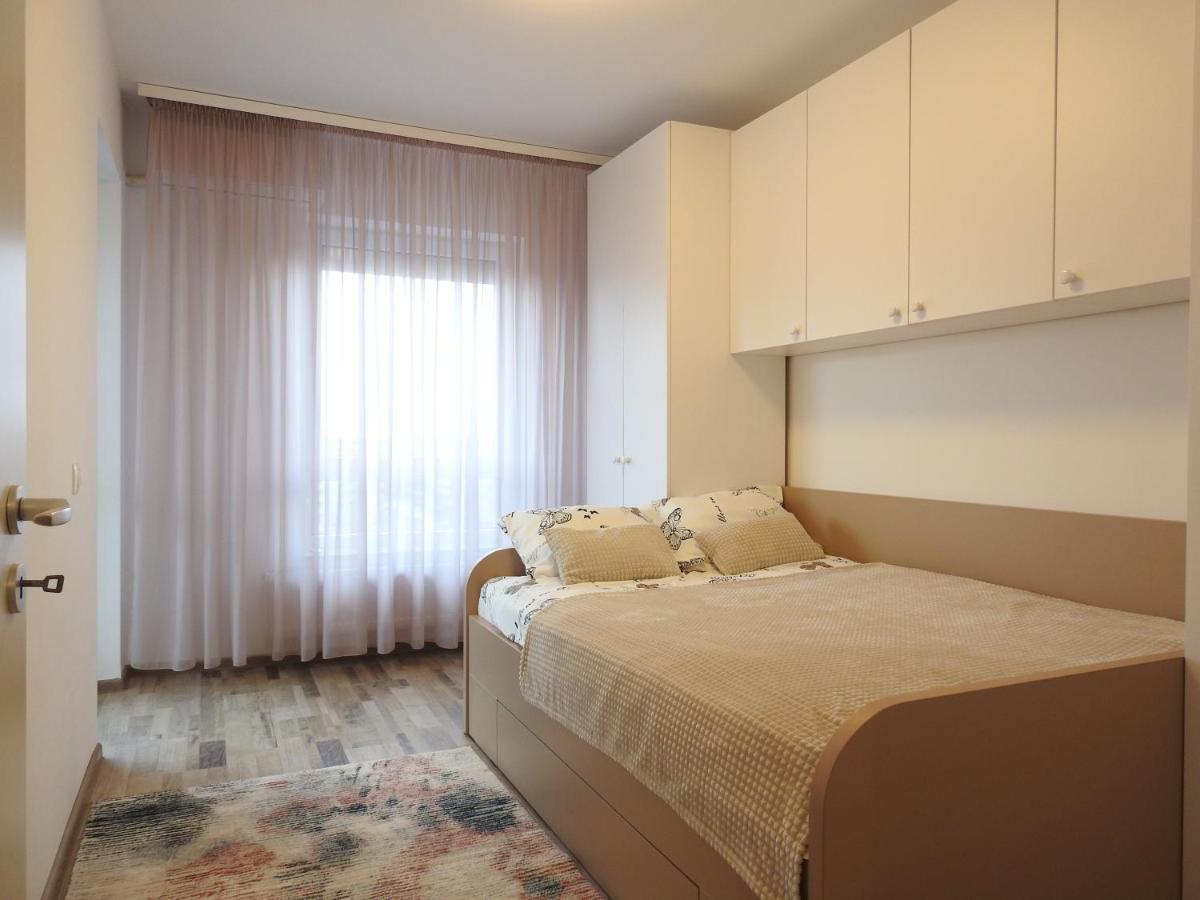 Trust Apartaments 2 Braşov Esterno foto