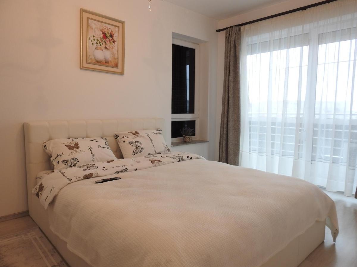 Trust Apartaments 2 Braşov Esterno foto