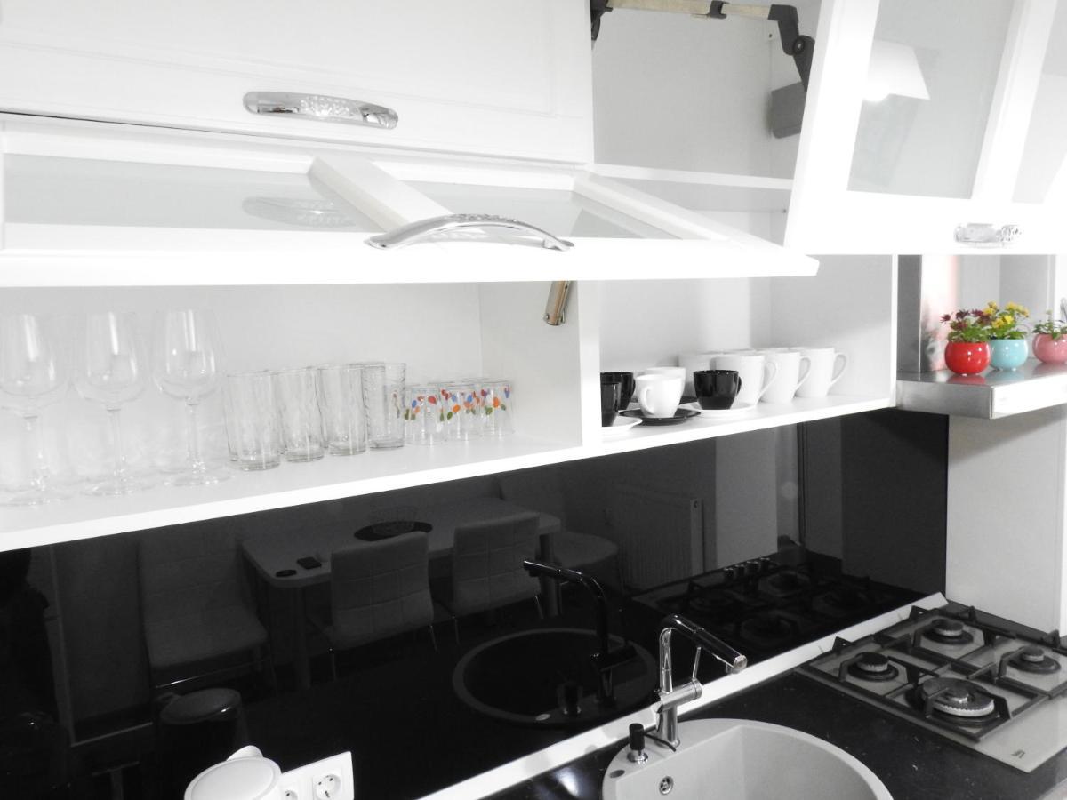 Trust Apartaments 2 Braşov Esterno foto