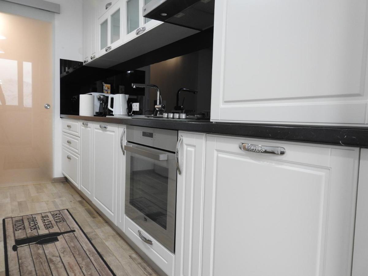 Trust Apartaments 2 Braşov Esterno foto